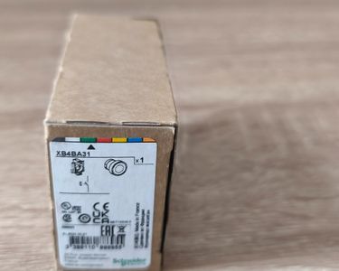 XB4BA31 BOUTON POUSSOIR VERT Ø22 1F SCHNEIDER